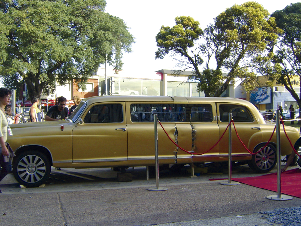 Music Star Limousine